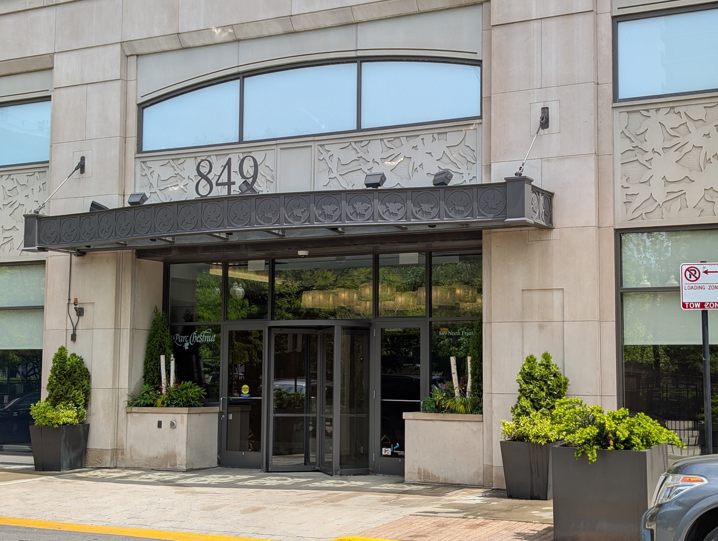 849 N Franklin Street 618