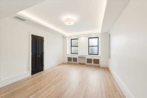 Tiny photo for 399 W Fullerton Parkway #3W, Chicago, IL 60614 (MLS # 12752838)