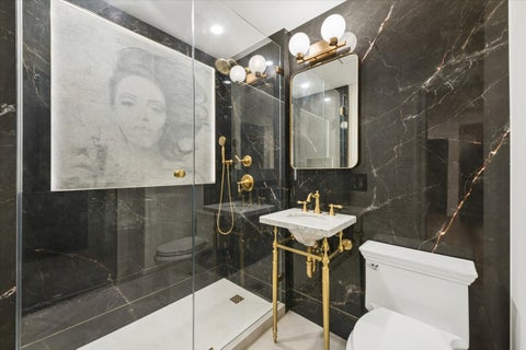 Tiny photo for 399 W Fullerton Parkway #3W, Chicago, IL 60614 (MLS # 12752838)