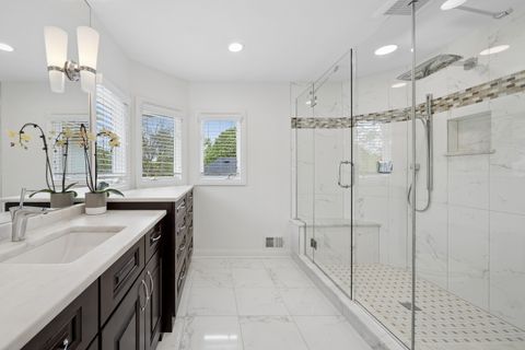 Tiny photo for 408 S Thurlow Street, Hinsdale, IL 60521 (MLS # 12636532)