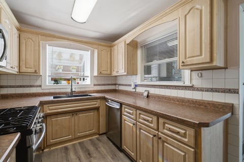 Tiny photo for 3718 W 67th Place, Chicago, IL 60629 (MLS # 12750947)