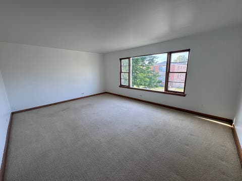 Tiny photo for 10315 Chaucer Street #2, Westchester, IL 60154 (MLS # 12670628)