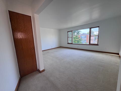 Tiny photo for 10315 Chaucer Street #2, Westchester, IL 60154 (MLS # 12670628)