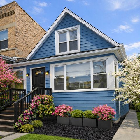 Photo of 4906 W Gladys Avenue, Chicago, IL 60644 (MLS # 12570227)
