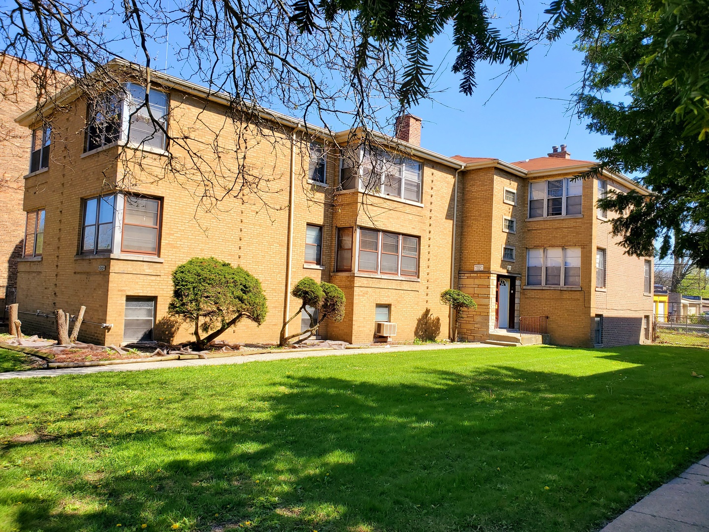 Photo 1 of 29 — 1315 W 91st Street, Chicago, IL 60620