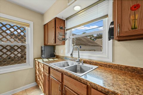 Tiny photo for 1608 W SPRINGFIELD Ave, Champaign, IL 61821 (MLS # 12586103)