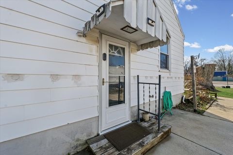 Tiny photo for 1608 W SPRINGFIELD Ave, Champaign, IL 61821 (MLS # 12586103)