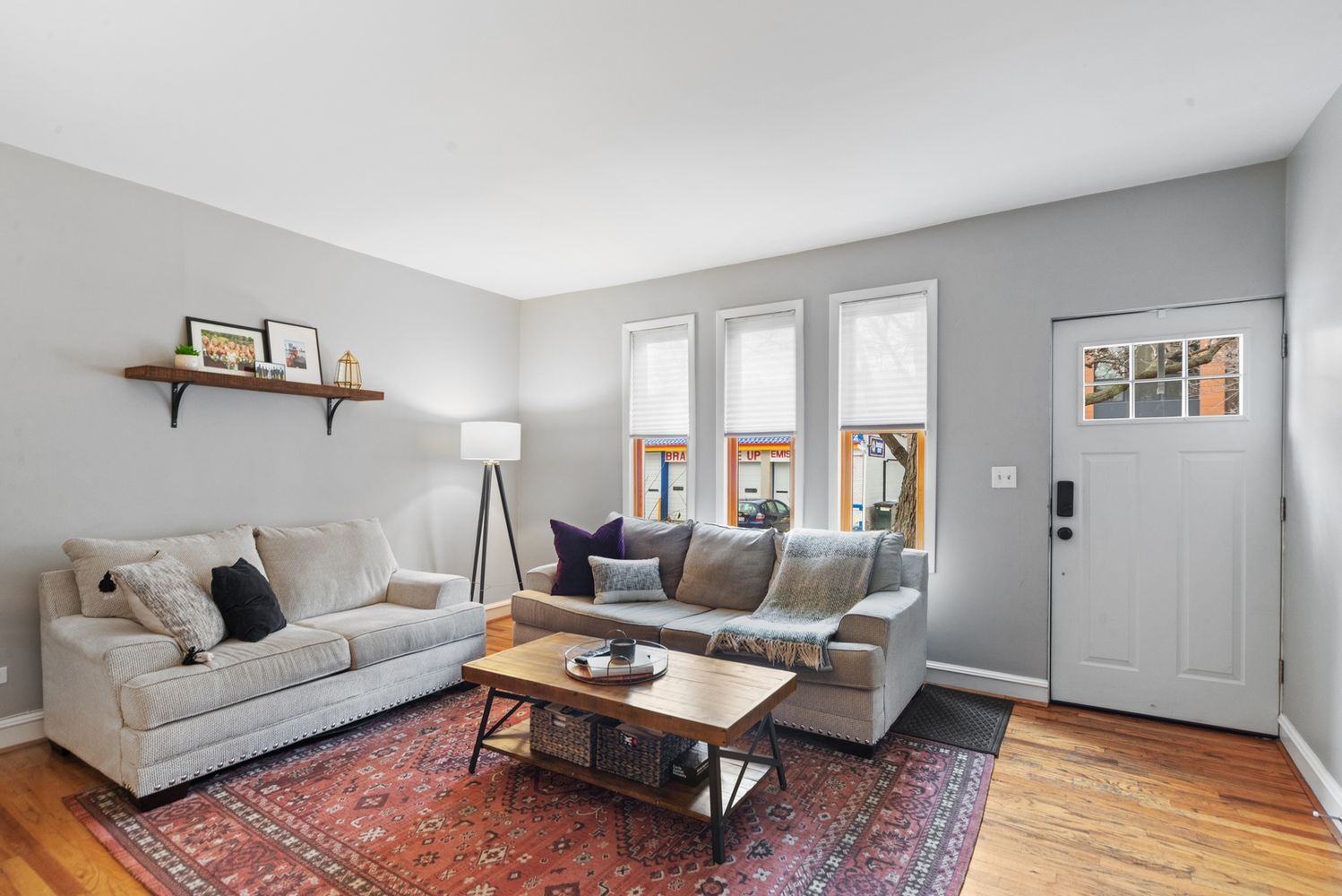 1013 N Paulina Street 1