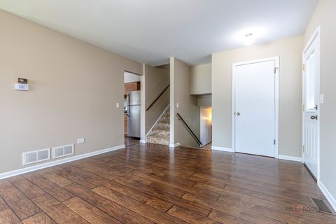 Tiny photo for 18226 W Big Oaks Road, Grayslake, IL 60030 (MLS # 12696302)