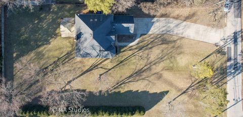 Tiny photo for 9030 Elm Avenue, Burr Ridge, IL 60527 (MLS # 12578255)