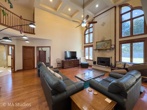 Tiny photo for 9030 Elm Avenue, Burr Ridge, IL 60527 (MLS # 12578255)