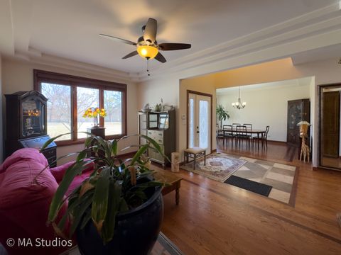 Tiny photo for 9030 Elm Avenue, Burr Ridge, IL 60527 (MLS # 12578255)