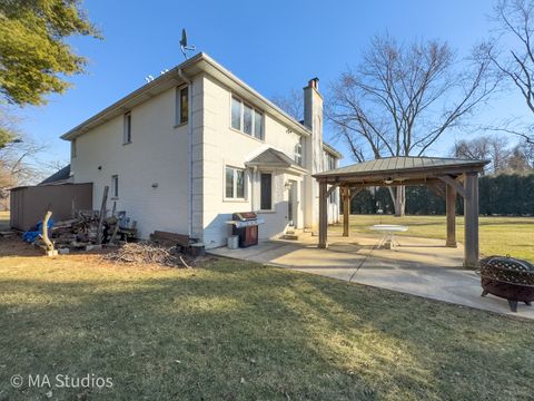 Tiny photo for 9030 Elm Avenue, Burr Ridge, IL 60527 (MLS # 12578255)