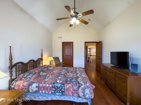 Tiny photo for 9030 Elm Avenue, Burr Ridge, IL 60527 (MLS # 12578255)