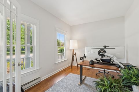 Tiny photo for 590 Oxford Lane, Lindenhurst, IL 60046 (MLS # 12410199)