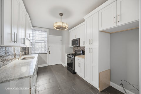 Tiny photo for 6807 S Paxton Avenue #1, Chicago, IL 60649 (MLS # 12715078)