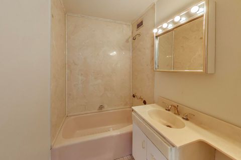 Tiny photo for 1401 E 55th Street #602N, Chicago, IL 60615 (MLS # 12620805)