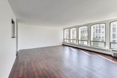 Tiny photo for 1401 E 55th Street #602N, Chicago, IL 60615 (MLS # 12620805)
