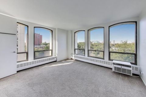 Tiny photo for 1401 E 55th Street #602N, Chicago, IL 60615 (MLS # 12620805)