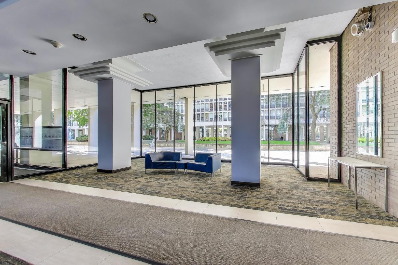 1401 E 55th Street 602N