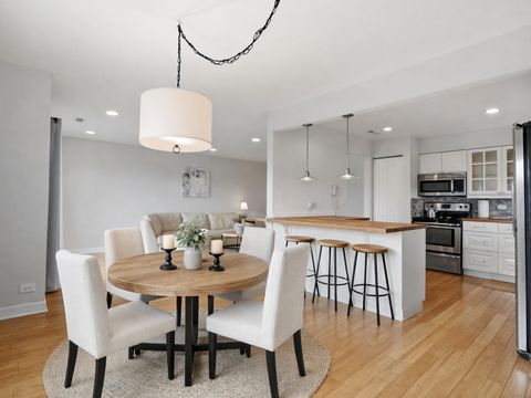 Tiny photo for 9332 Landings Lane #604, Des Plaines, IL 60016 (MLS # 12600349)