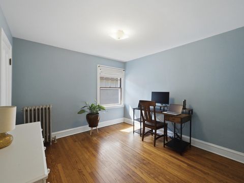 Tiny photo for 612 N Humphrey Avenue, Oak Park, IL 60302 (MLS # 12579944)