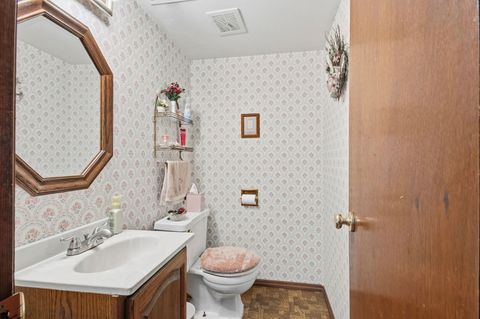 Tiny photo for 710 Morris Court, Lombard, IL 60148 (MLS # 12527226)