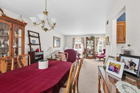 Tiny photo for 710 Morris Court, Lombard, IL 60148 (MLS # 12527226)