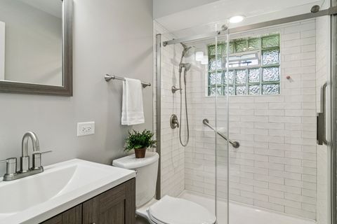 Tiny photo for 123 Monument Avenue, Barrington, IL 60010 (MLS # 12461801)