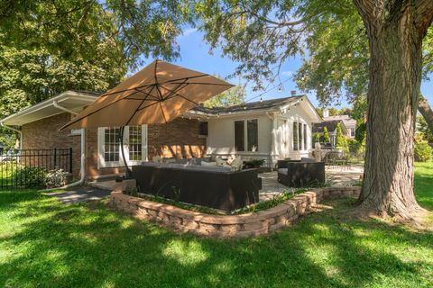 Tiny photo for 123 Monument Avenue, Barrington, IL 60010 (MLS # 12461801)