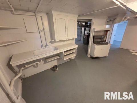 Tiny photo for 704 S 24TH Street, Mt Vernon, IL 62864 (MLS # EB460186)