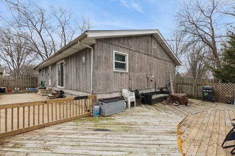 Tiny photo for 18 Mckinley Street, Lake In The Hills, IL 60156 (MLS # 12609477)