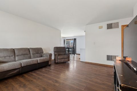 Tiny photo for 18 Mckinley Street, Lake In The Hills, IL 60156 (MLS # 12609477)