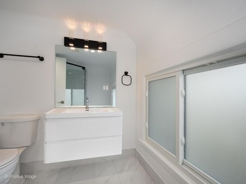 Tiny photo for 1506 W Touhy Avenue, Chicago, IL 60626 (MLS # 12601410)