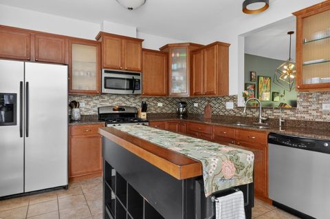 Tiny photo for 44 Grace Court, Lemont, IL 60439 (MLS # 12695112)