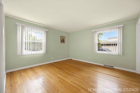 Tiny photo for 940 S Villa Avenue, Villa Park, IL 60181 (MLS # 12621427)