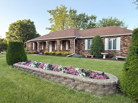 Tiny photo for 300 Fieldstone Lane, Dixon, IL 61021 (MLS # 12569571)