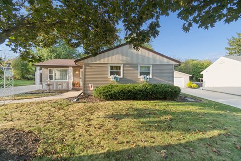 1954 Wisteria Road Rockford IL 61107