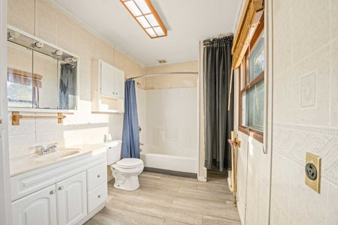 Tiny photo for 614 N Douglas Street, Gilman, IL 60938 (MLS # 12758148)