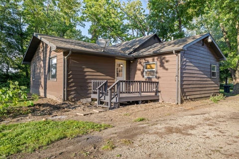 Tiny photo for 614 N Douglas Street, Gilman, IL 60938 (MLS # 12758148)
