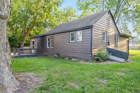 Tiny photo for 614 N Douglas Street, Gilman, IL 60938 (MLS # 12758148)