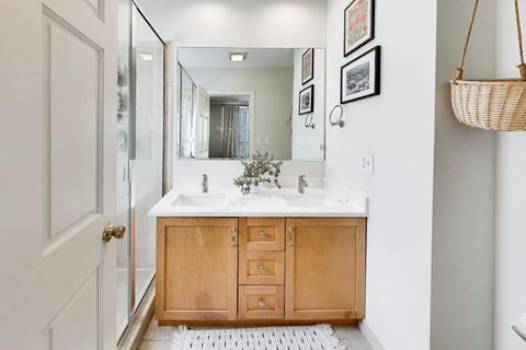 Tiny photo for 1514 W Thomas Street #3C, Chicago, IL 60642 (MLS # 12635456)