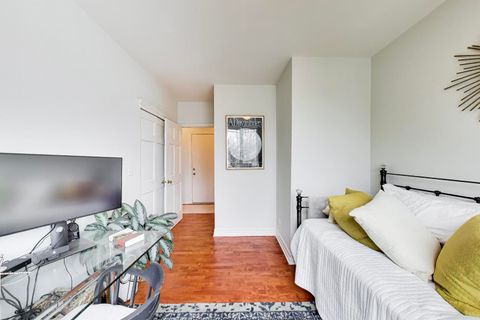 Tiny photo for 1514 W Thomas Street #3C, Chicago, IL 60642 (MLS # 12635456)