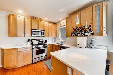Tiny photo for 1514 W Thomas Street #3C, Chicago, IL 60642 (MLS # 12635456)