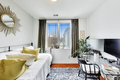Tiny photo for 1514 W Thomas Street #3C, Chicago, IL 60642 (MLS # 12635456)