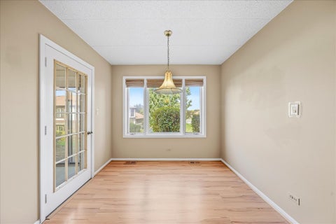Tiny photo for 9810 Mill Drive W #E1, Palos Park, IL 60464 (MLS # 12769697)