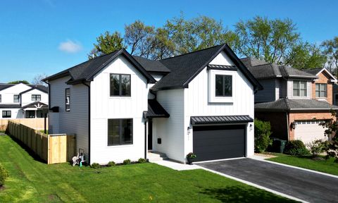 135 Lincoln Street Glenview IL 60025