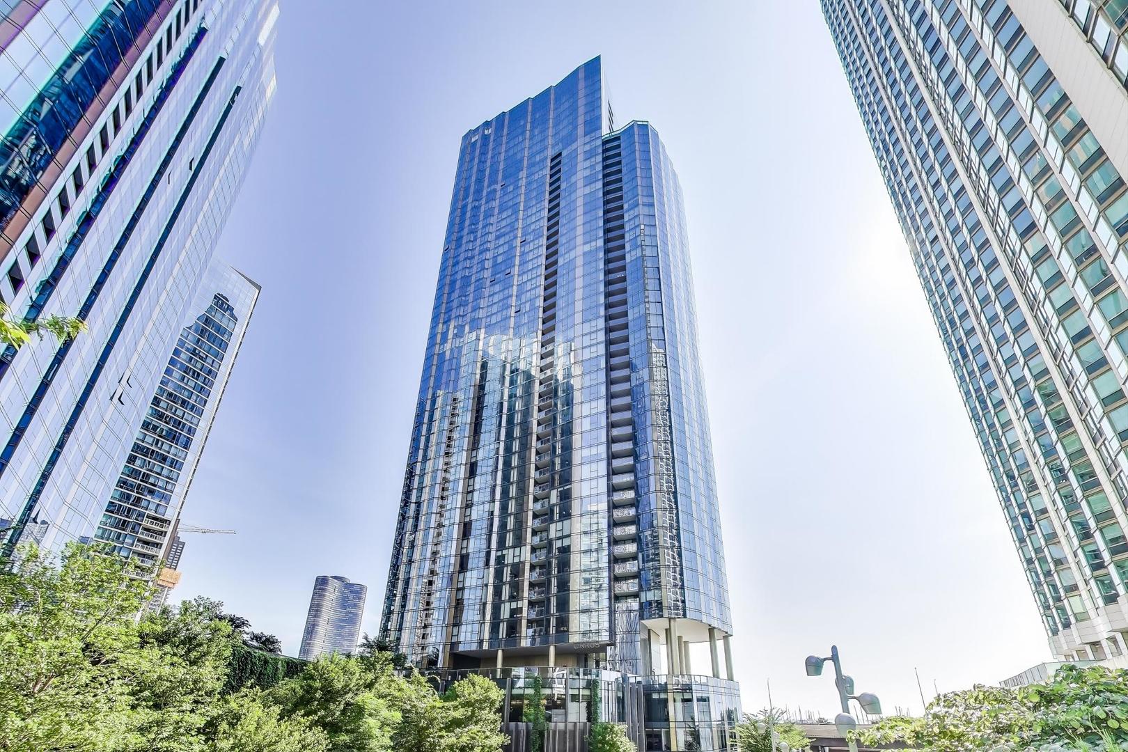 211 N Harbor Drive 1809