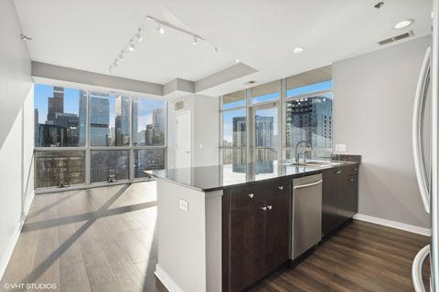 Tiny photo for 303 W OHIO Street #3206, Chicago, IL 60654 (MLS # 12490085)