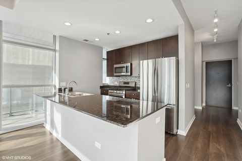 Tiny photo for 303 W OHIO Street #3206, Chicago, IL 60654 (MLS # 12490085)